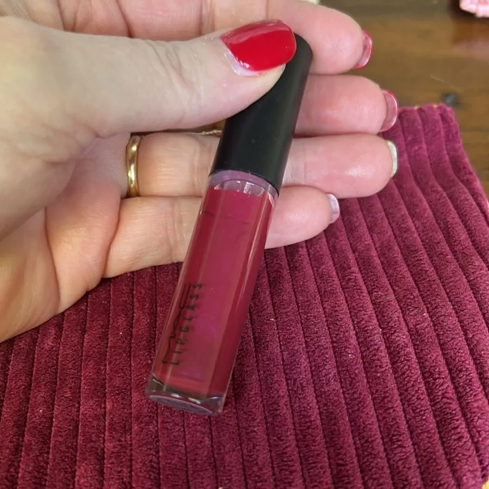 MAC lipgloss MiNgling color Rare discounted Ipsy bag